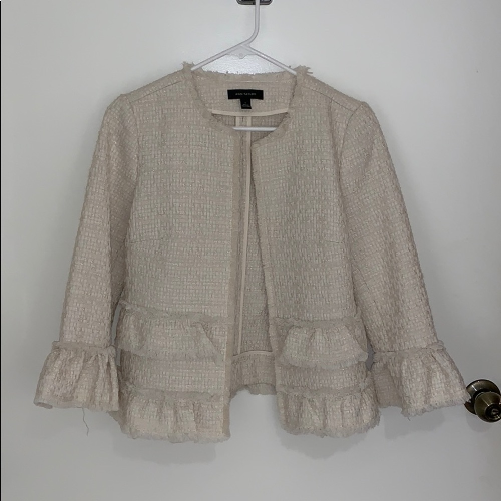 Beautiful Ann Taylor blazer.